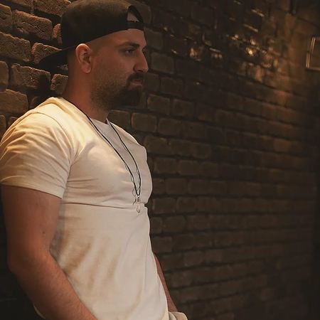 دانلود آهنگ جدید احمد صفایی به نام زل بزن