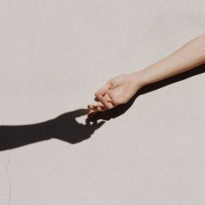 دانلود آهنگ گیسو علی لهراسبی – موزیک جدید – نسخه اصلی