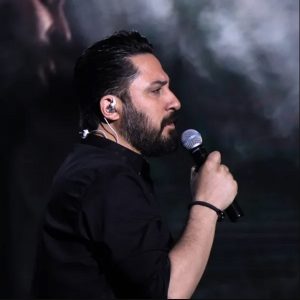 دانلود آهنگ شهر خالی اجرای زنده روزبه بمانی