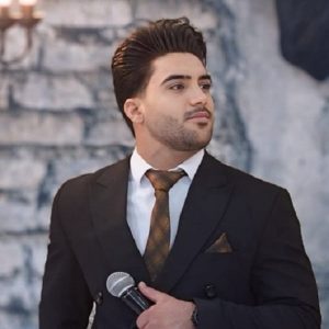 دانلود آهنگ تو کنار من باش رفیق فاب من باش وحید طاهرپور